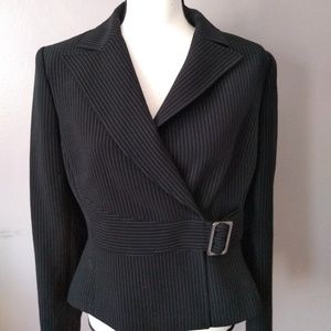 Tahari pin striped blazer 8